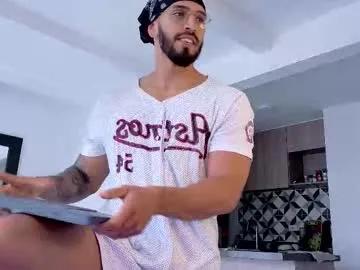 Freechat tony_muscle1 on Chaturbate
