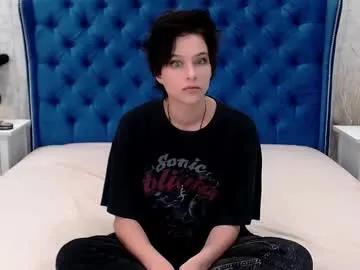 Freechat via_mayer on Chaturbate