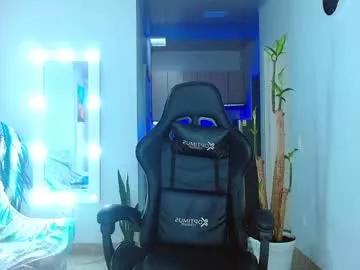 Freechat viannca__ on Chaturbate
