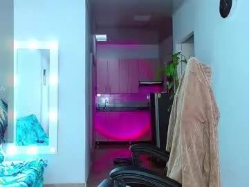 Freechat viannca__ on Chaturbate