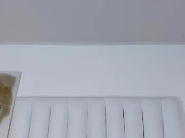 Freechat victoria_queen2 on Chaturbate