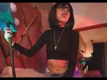viollettaa_ — GOAL: saliva in my ass [25 tokens remaining] Please make me moan with your vibes #Leather #boots #saliva #glasses #feet