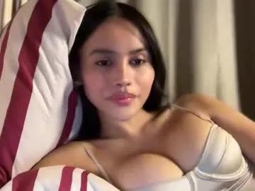Chaturbate webcammaggie is Freechat webcammaggie — cum with me! #asian #cum #pinay #bigboobs #wifematerial