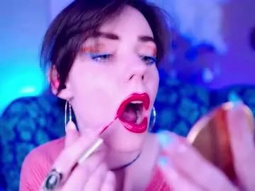 xobondaixo on Chaturbate 