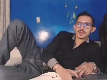 xxxhome_alonexxx on Chaturbate