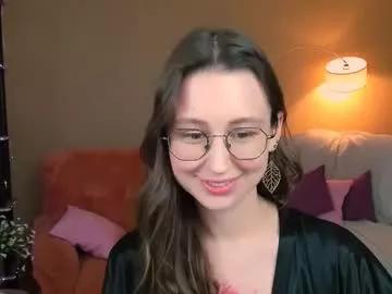 Group yourlovelystoryy on Chaturbate