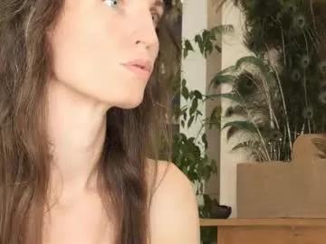 Freechat yulladao on Chaturbate