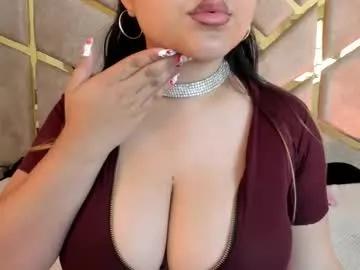 Freechat zafiro_claire on Chaturbate