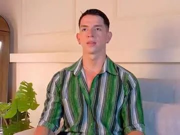 zanedawson — Let me take the control Get Me Hard Lovense On - Goal: Drive me Crazy and Get me Hard [274 tokens left] #muscle #bigcock #cum #latino #lovense