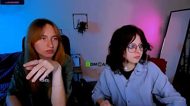 Group beauty_ginger_ on StripChat