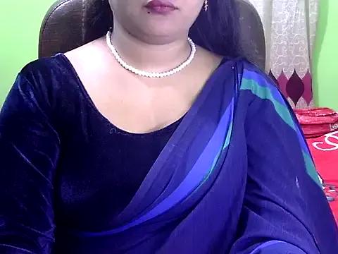 Private BengaliQueenStar on StripChat