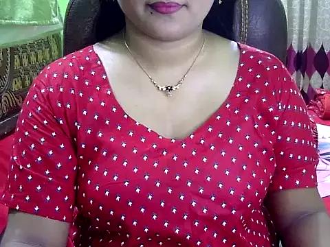 Private BengaliQueenStar on StripChat