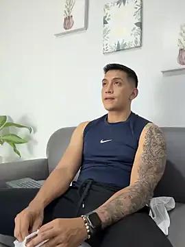 Freechat blackbullger_ on StripChat