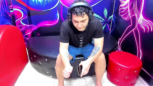 Freechat Blow2job-Lat on StripChat