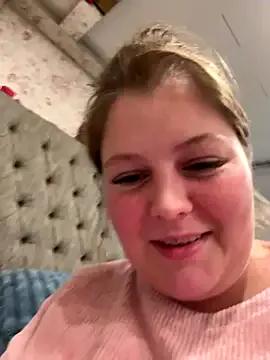 StripChat BootyLola is Freechat BootyLola — Show Boobs ;-)