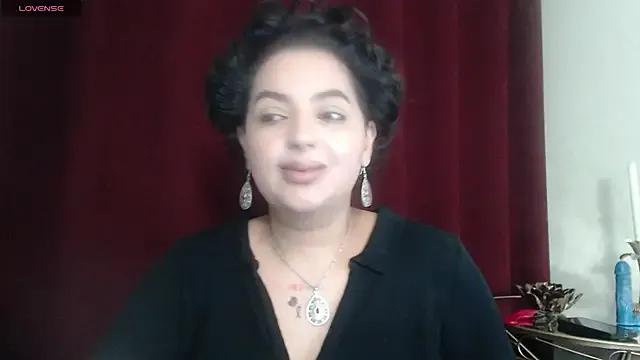 Freechat BustyAllyy on StripChat