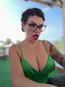 Freechat CarlaConnorTV on StripChat