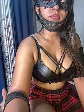 Freechat Cinderella-98 on StripChat