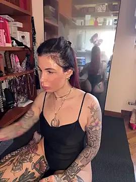 StripChat Dancing_wmyselF_ is Freechat Dancing_wmyselF_ — ok,ora spogliati e prendilo in bocca 2