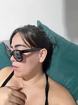 Freechat Danielavegax on StripChat