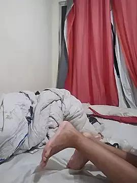 Freechat Emanuelle_manu on StripChat