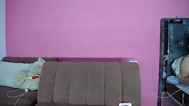 Private FerneyManti on StripChat