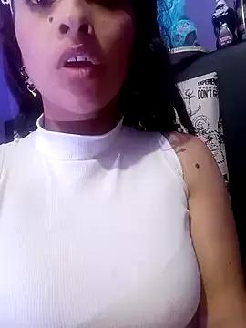 Group Fox_Roxxan on StripChat