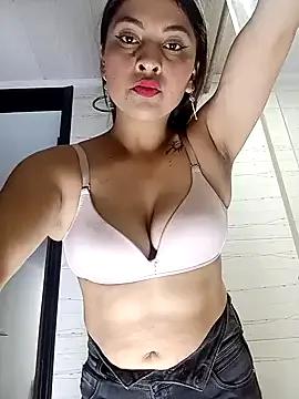 Group Fox_Roxxan on StripChat