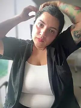 Freechat horny_roomiess on StripChat