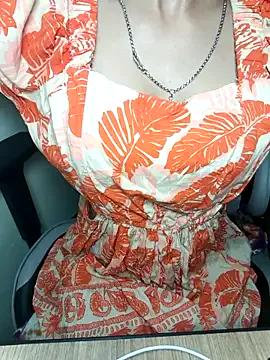 Private Isha_Sax on StripChat