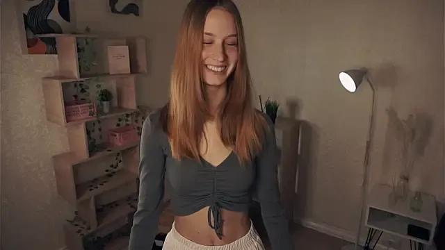 Freechat IveyColley on StripChat