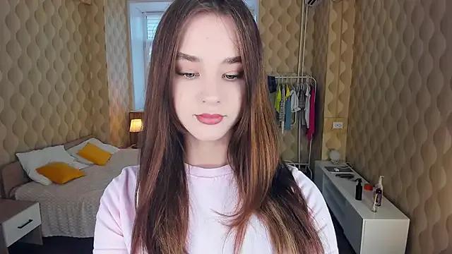 Freechat JinnyMcie on StripChat