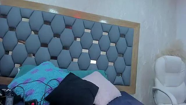 Freechat juliette_pretty_ on StripChat