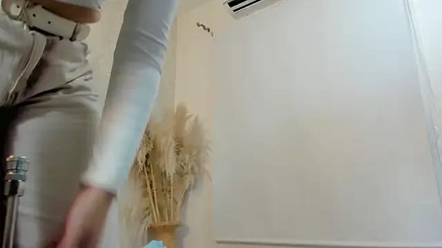 Freechat juliette_pretty_ on StripChat