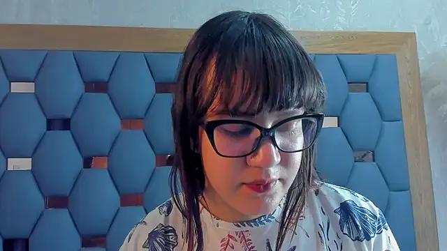 Freechat juliette_pretty_ on StripChat