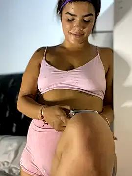 Freechat Kaily_Sweet16 on StripChat