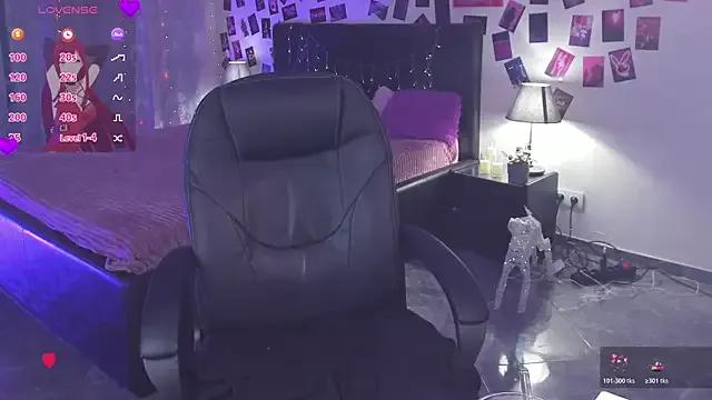 StripChat KarambaMoon is Freechat KarambaMoon — show panties and ass