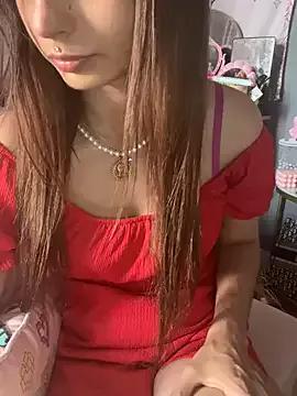 Freechat LaPetitechienne1 on StripChat