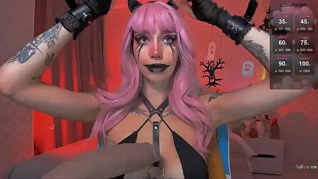 StripChat LeylaNoiry is Freechat LeylaNoiry — suck the tip ^^