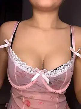 StripChat LunaDesireex is Freechat LunaDesireex — 23,5cm DLDOYU SOK