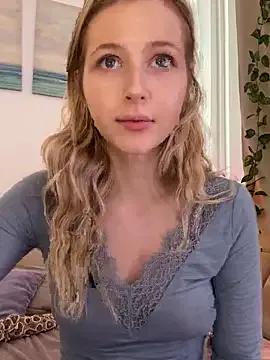 Freechat LunaRase on StripChat