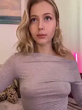 Freechat LunaRase on StripChat