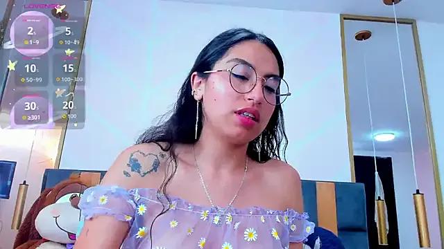 Freechat MadyJackson on StripChat