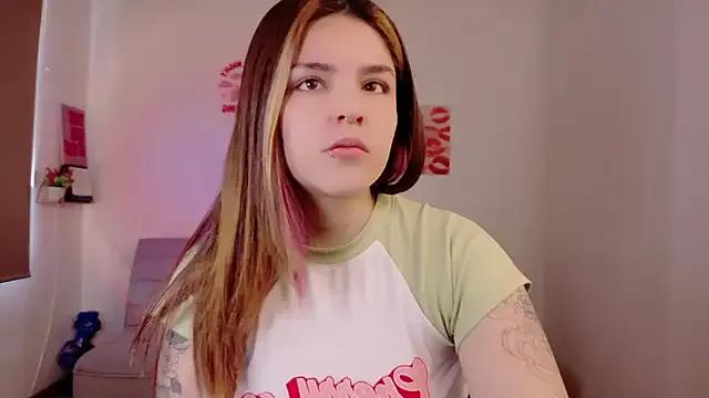 Freechat Mariangeel on StripChat