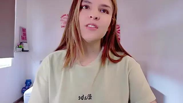 Freechat Mariangeel on StripChat