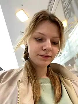 Freechat MaryHiggins on StripChat