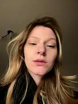 StripChat MaryHiggins is Freechat MaryHiggins — Licking nipples