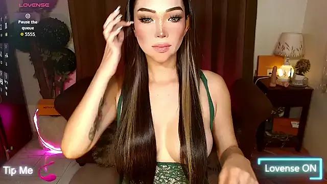 MouthWatering_Ayesha — Freechat on StripChat