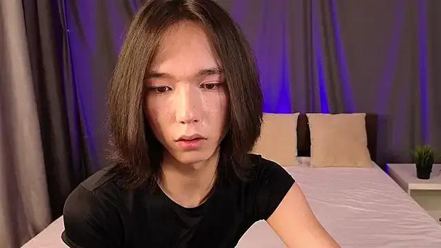 Freechat okerriella on StripChat