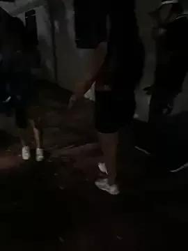 Freechat royalgirls_x on StripChat